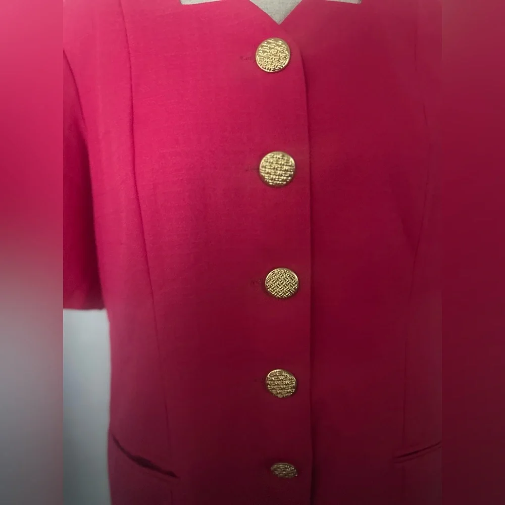 Chic Women's Pink Blazer with Gold Buttons